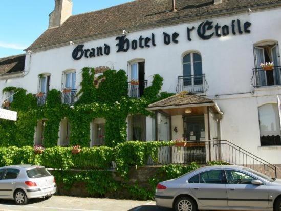 Grand Hotel De L'Etoile Courtenay  Exterior photo